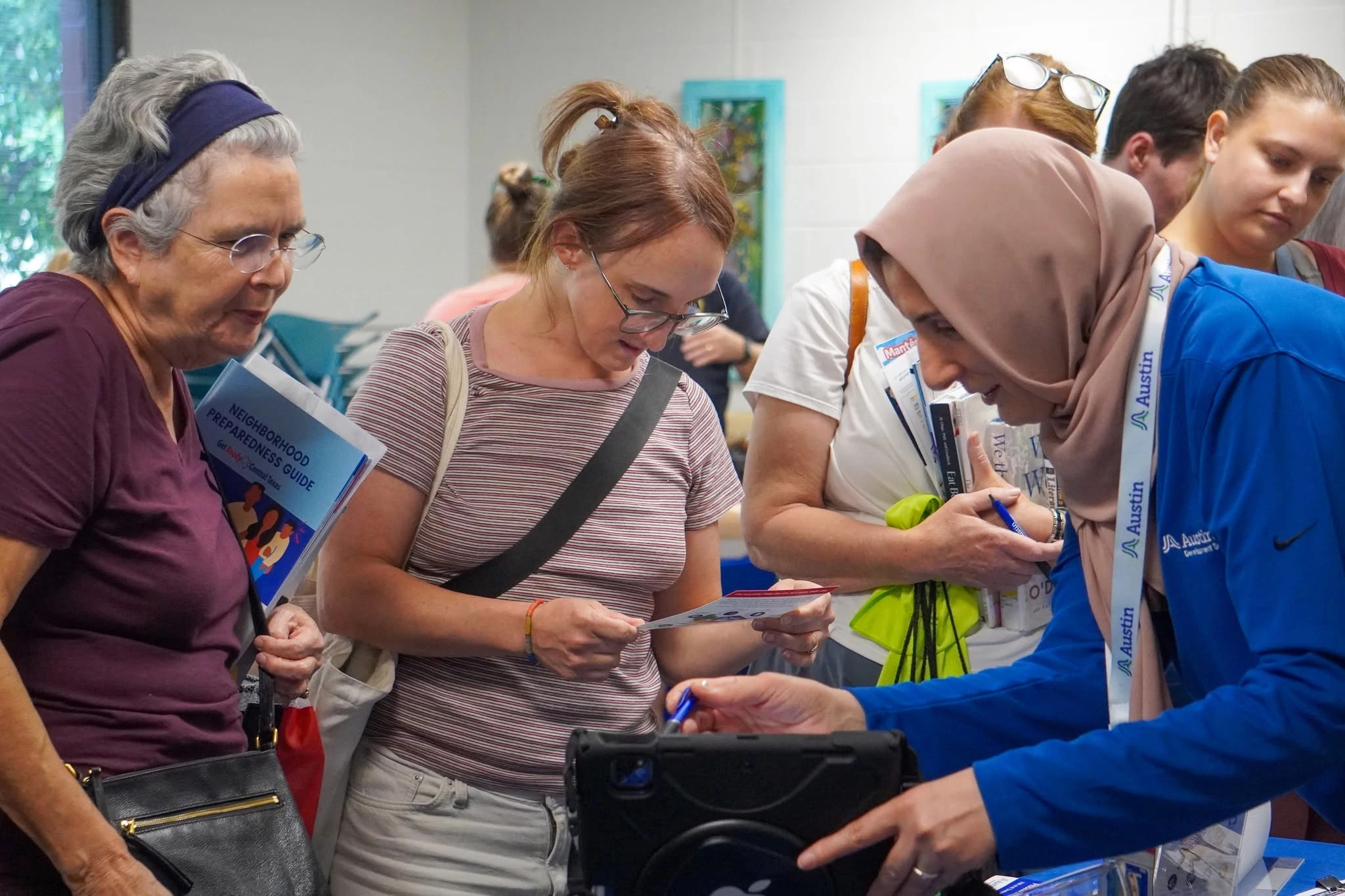 Locals learn about the 4 steps of preparedness at our monthly pop up event