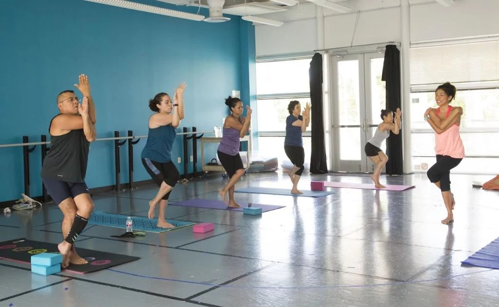 macc_dance_studio_2.jpg