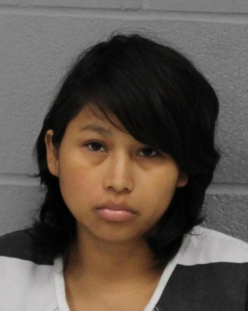 Rivera,-Neli-Dinora-(22yoa)-25-2630951