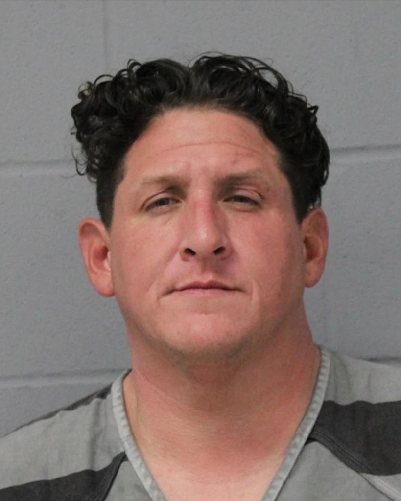 Lopez,-John-Anthony-(42yoa)-25-3290639