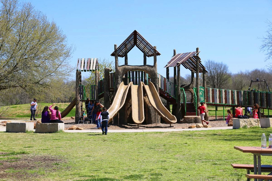 Dove_Springs_Recreation_Center__1_