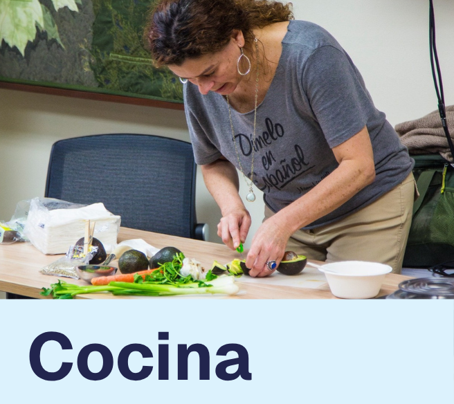 Thumbnail of woman in a kitchen with the pillar name cocina