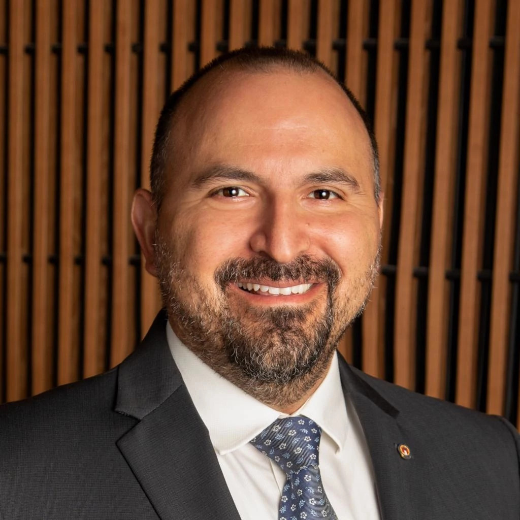 Rolando-Fernandez-Head-Shot