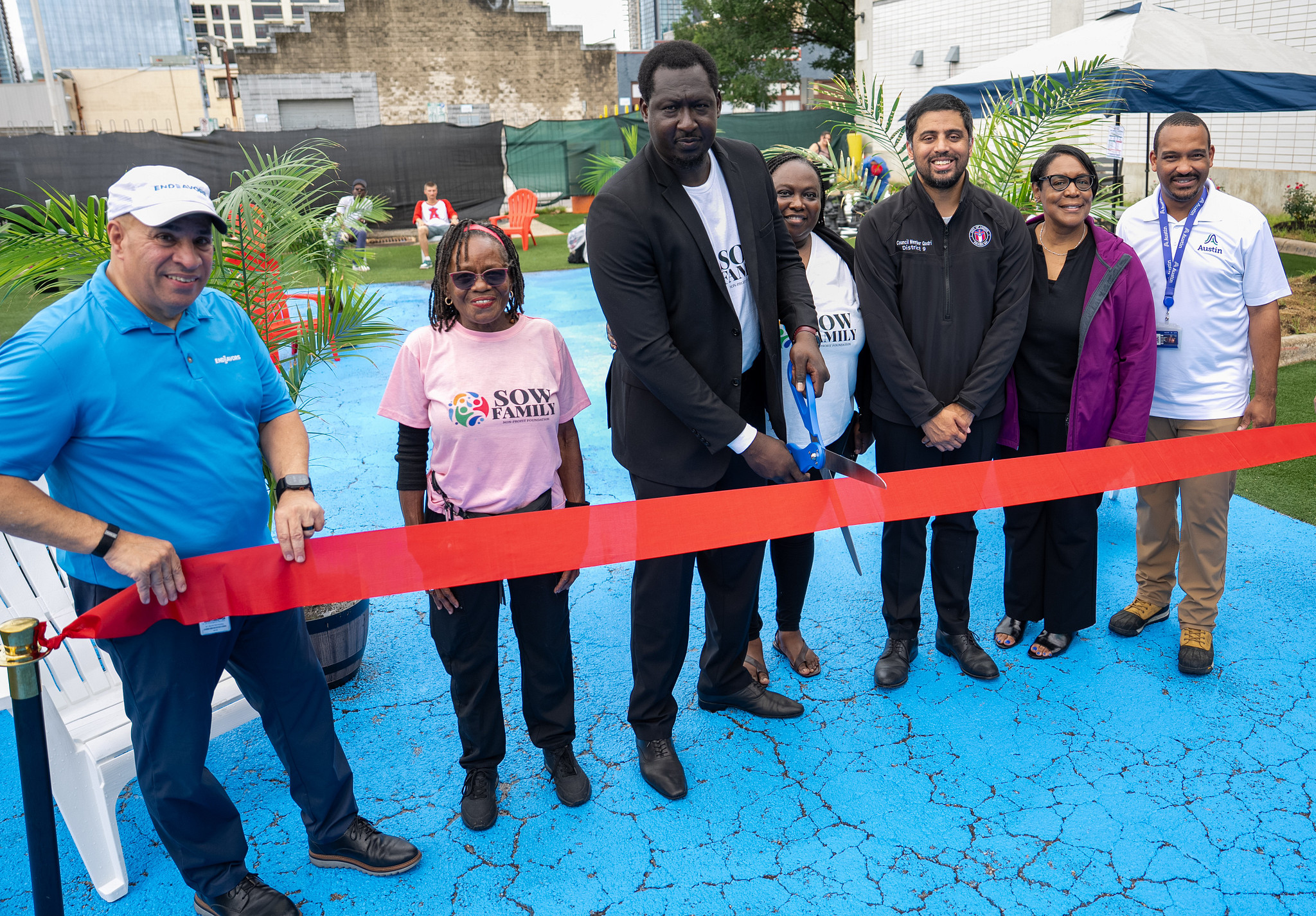Ribbon cutting at SOW Community Resource Hub