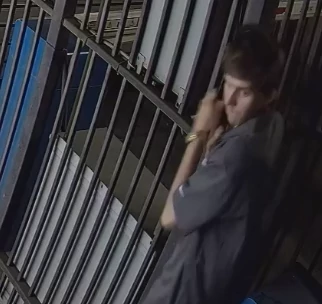 25-1870916-suspect2a