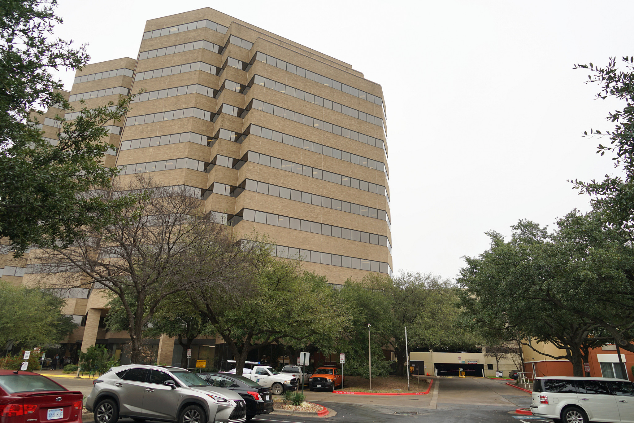 Convention Center - Web_D_P_Overflow