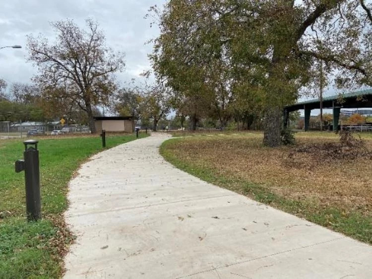 Degollado walkway image