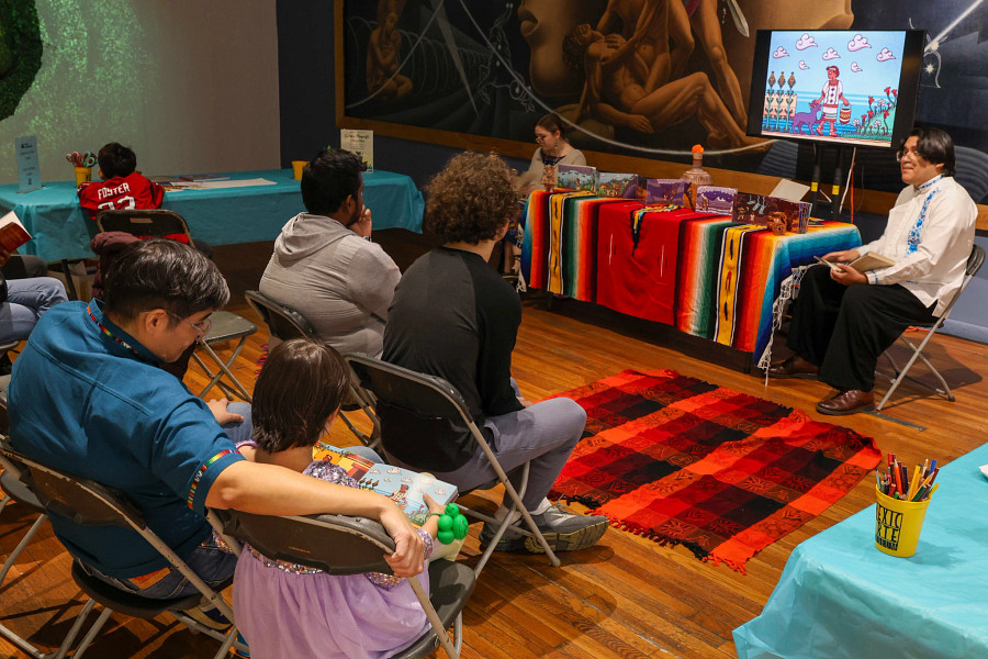 Students learning from teacher 