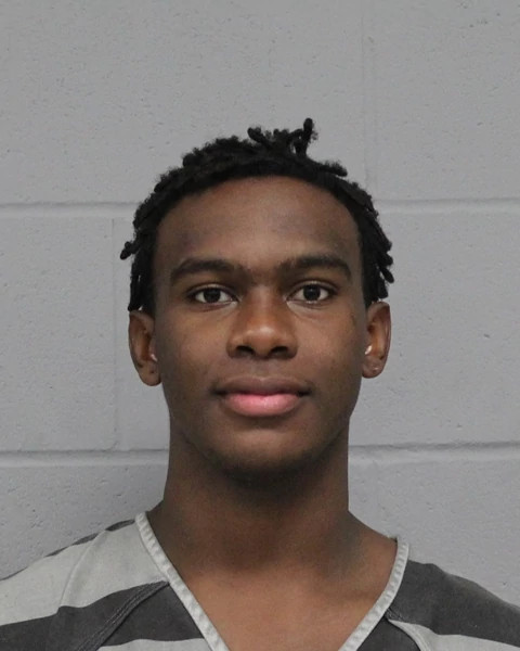 Jackson,-Isaiah-(22-yoa)-25-3520245