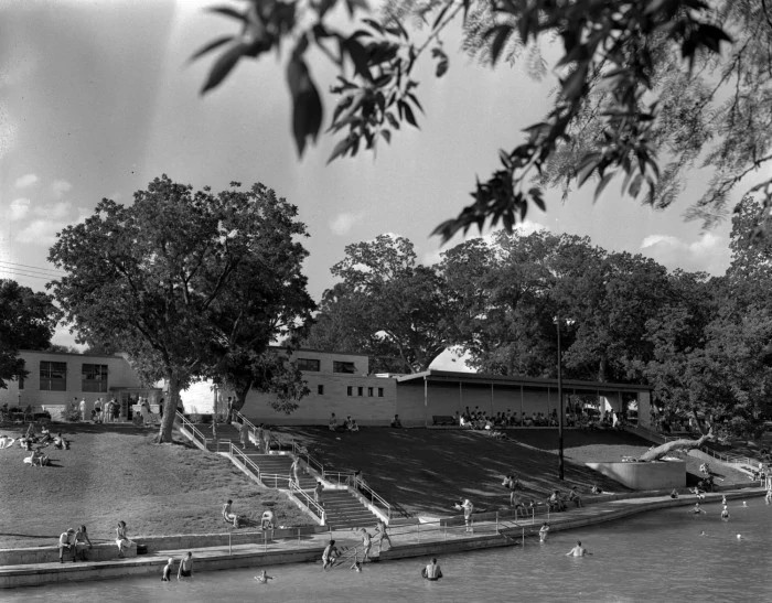 1948 Flo July 4th - 2 Dewey Mears Collection.jpg