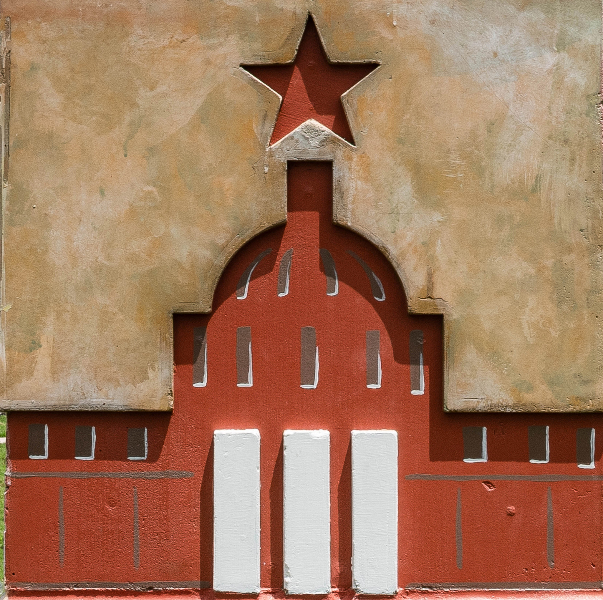 Public artwork, painted detail on the St. John Pillar.