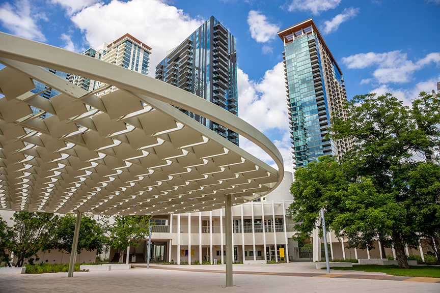 zocalo structure with facility and skyrises in background