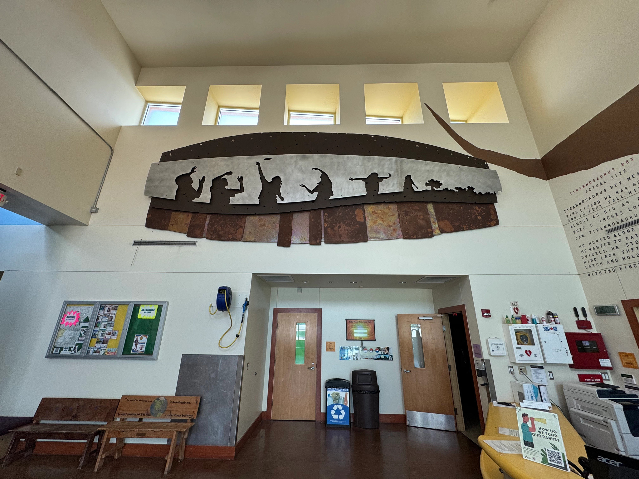 Image of art in the lobby of Parque Zaragoza Recreation Center