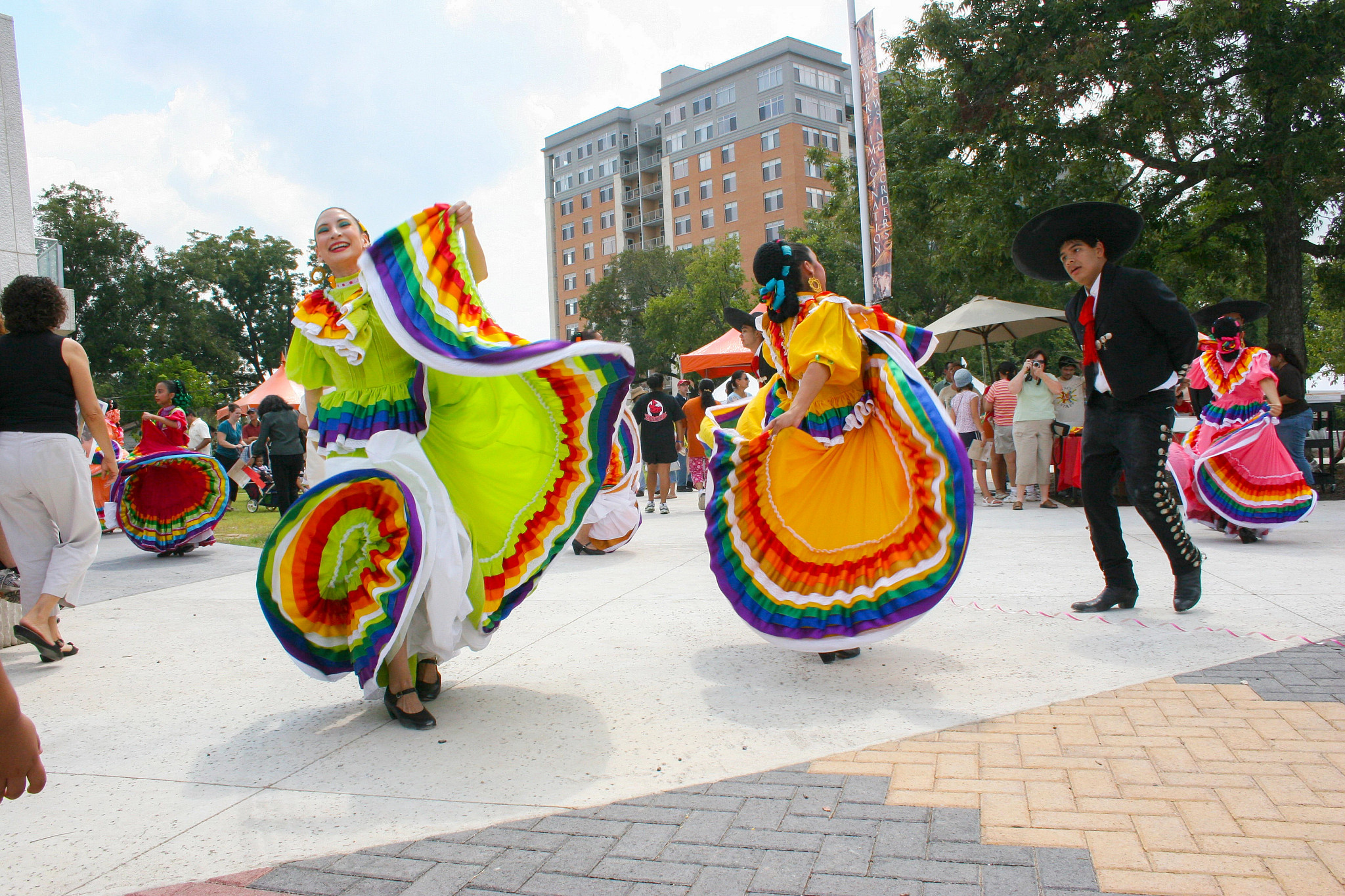 ESB MACC Ballet Folklorico dancing on the Zocalo Plaza in 2007
