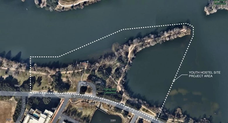 Overhead image of shore of Lady Bird Lake south shore near S. Lakeshore Blvd with Youth Hostel Site project area outlined