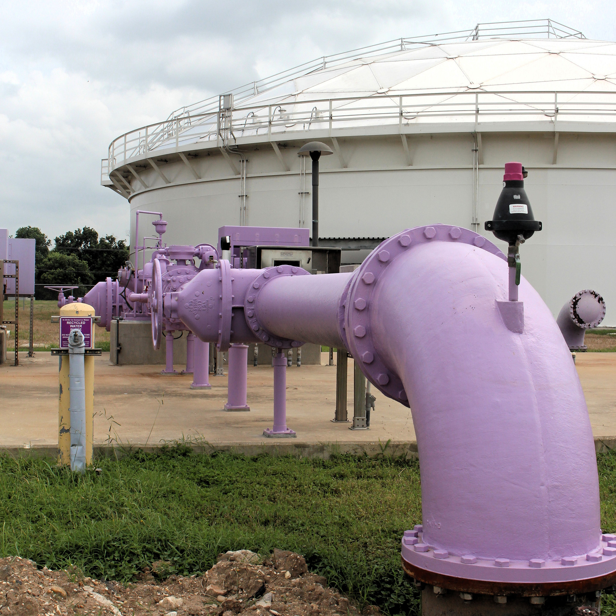 Water - Web_purple-pipe-feature-sq-2