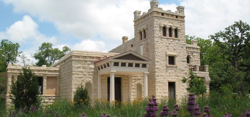 Exterior view of the Elisabet Ney Museum
