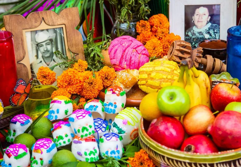 ESB MACC Dia de los Muertos Pan de Muerto